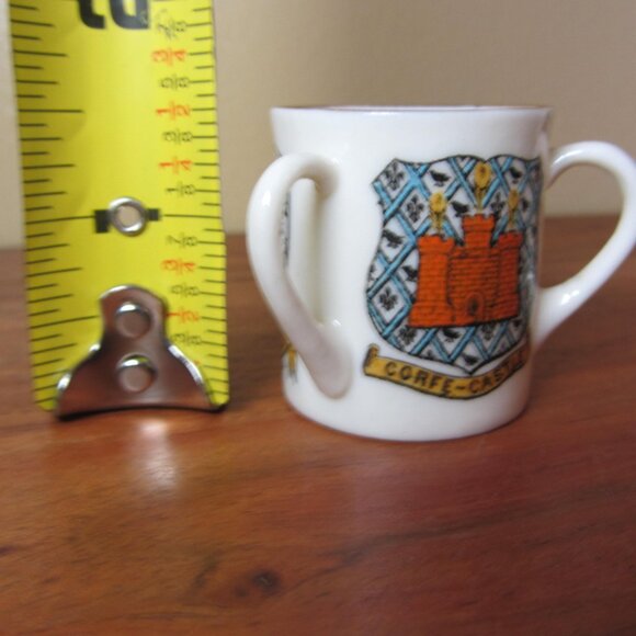 W.H. Goss crested heraldry china vintage Corfe Castle (GC065 Grace) - Picture 3 of 9